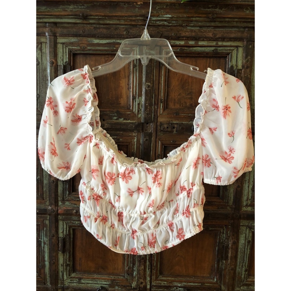 Polly Floral Short Sleeve Crop Top
